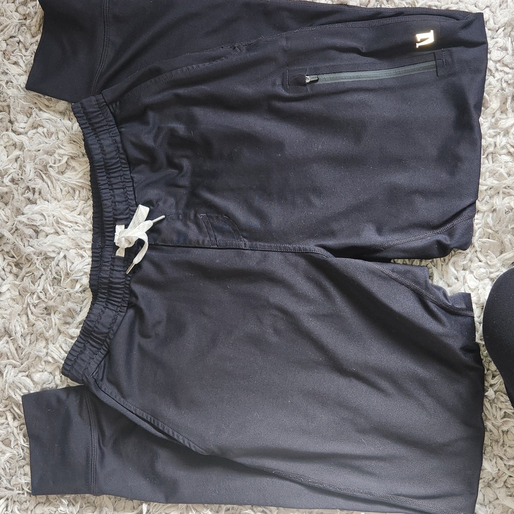 Vuori Sunday Performance Jogger Size Small